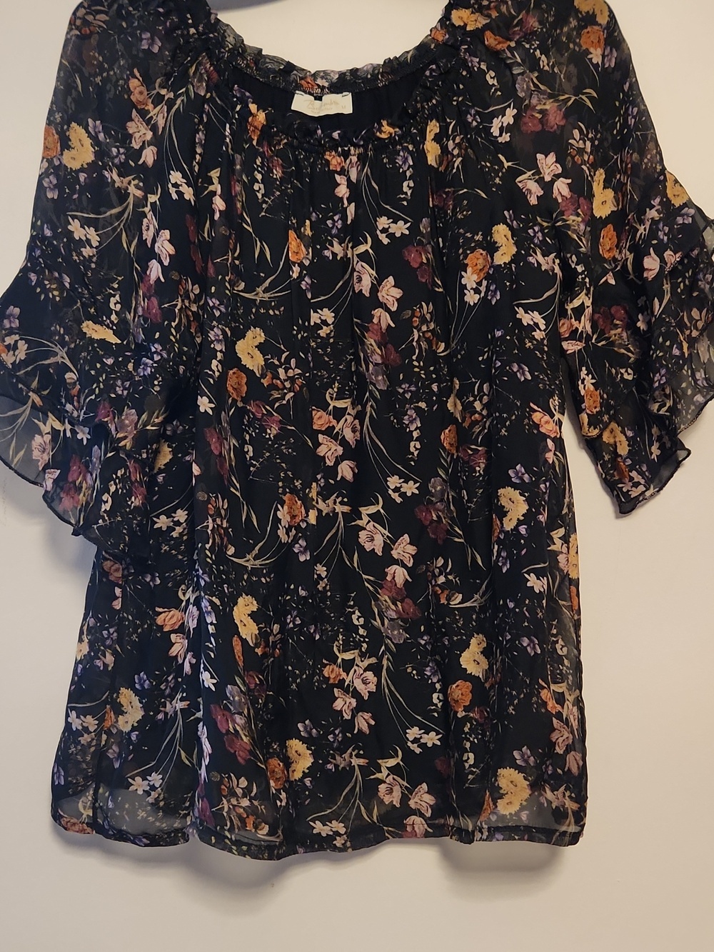 Bellambia Italy Black Floral Silk Viscose Tiered Short Sleeves Top Size M